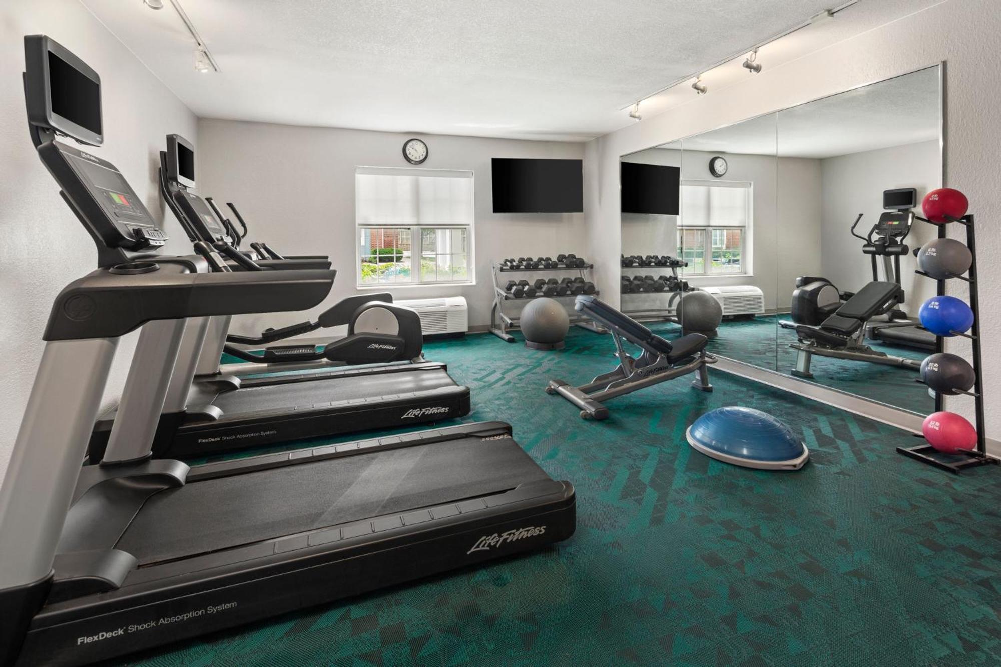 Towneplace Suites Chicago Ломбард Экстерьер фото